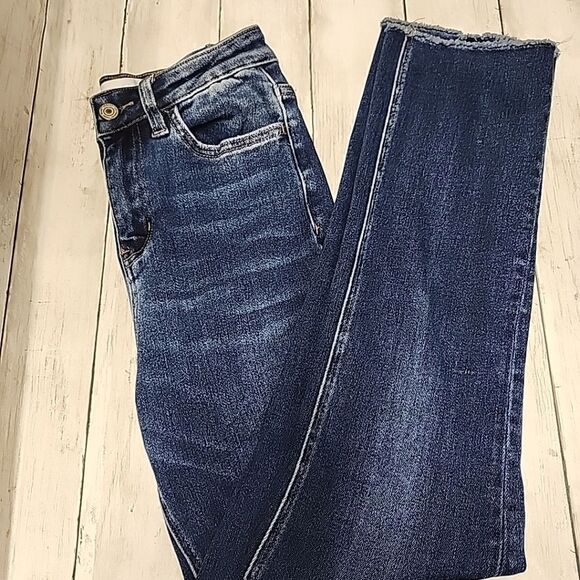 VERVET BY FLYING MONKEY Denim - Vervet Growing High Rise Slim Straight Crop Raw Hem Women’s Size 25